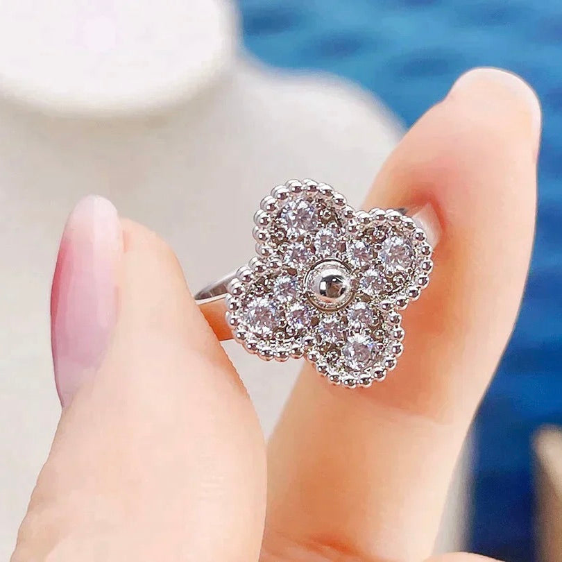 CLOVER RING DIAMOND | GOLD