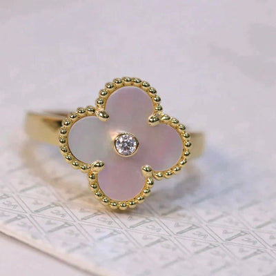CLOVER DELUXE RING | WHITE - GOLD