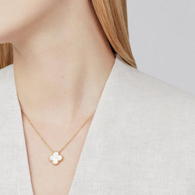 CLOVER NECKLACE | WHITE