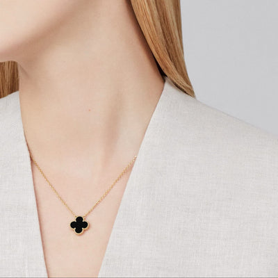 CLOVER NECKLACE | BLACK