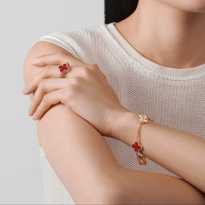 CLOVER BRACELET LUXE | RED - ROSE GOLD