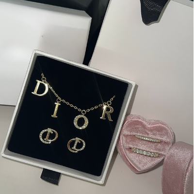 CD NECKLACE | GOLD