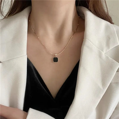 ONYX NECKLACE | BLACK