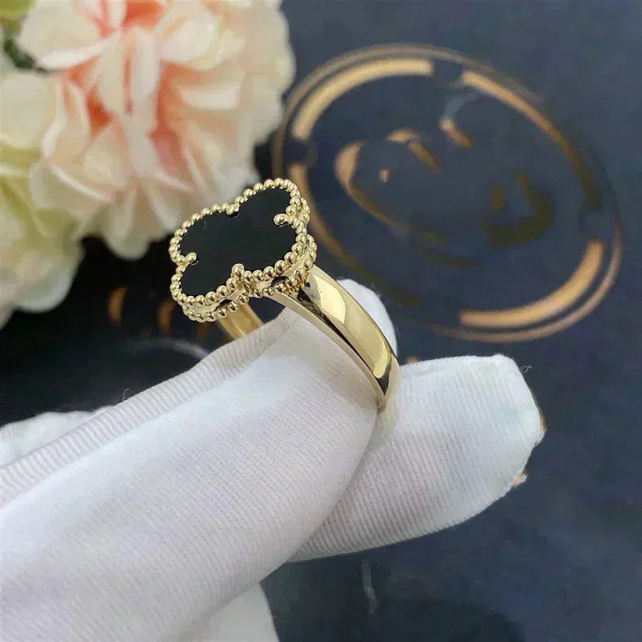 CLOVER RING | BLACK - GOLD